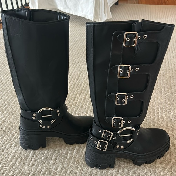 Princess Polly Buckle Up Now Boots - Picture 1 of 1